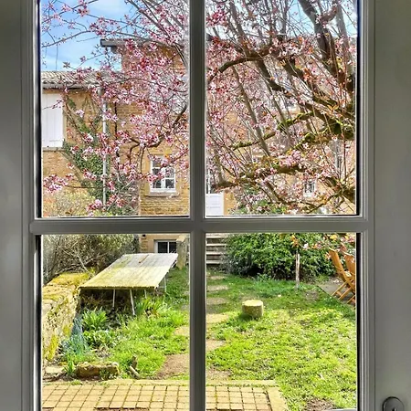 L'heure Doree, Au Coeur Du Beaujolais Holiday home